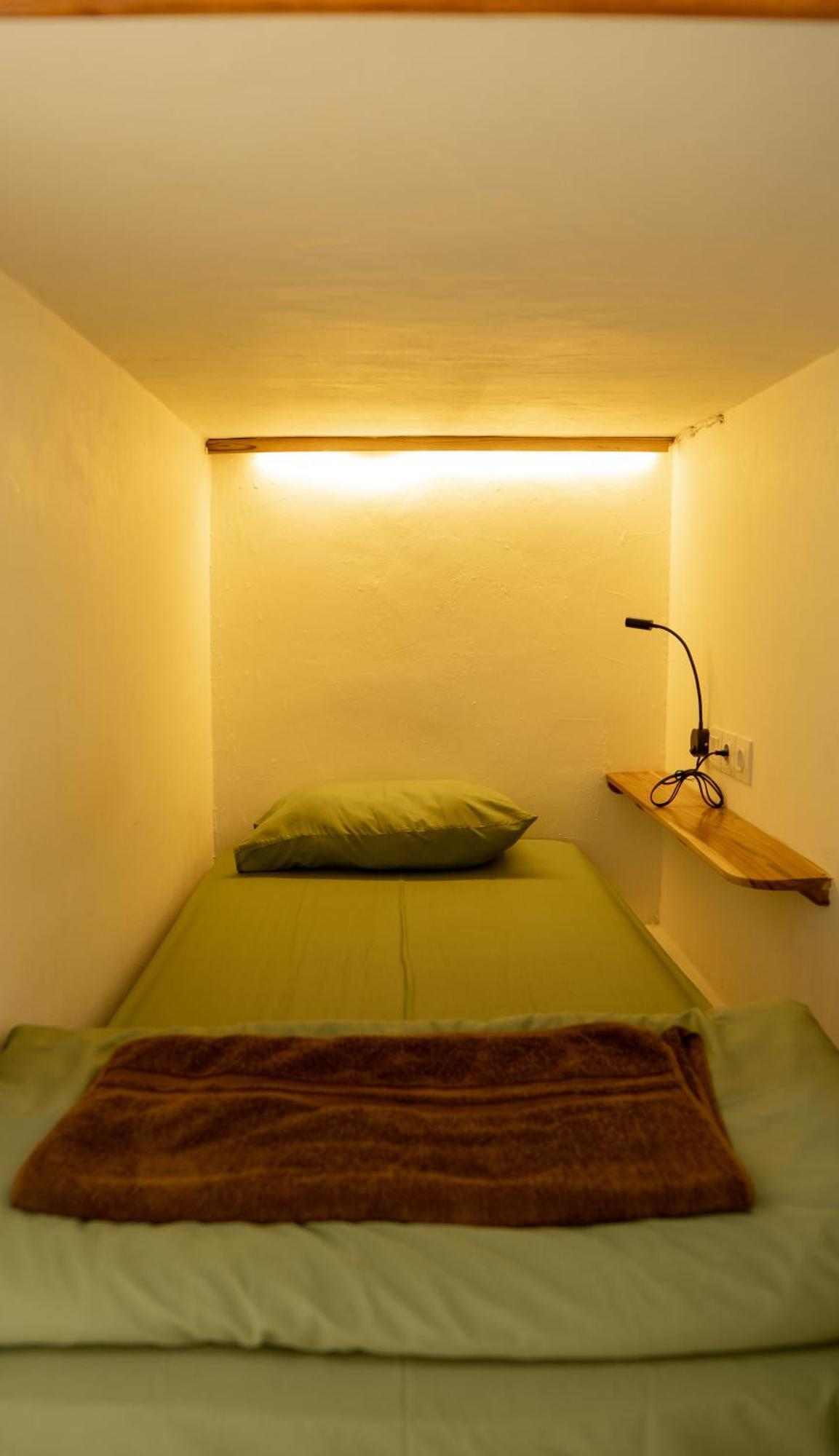 Lost Inn Kuta Capsule Hostel Zewnętrze zdjęcie