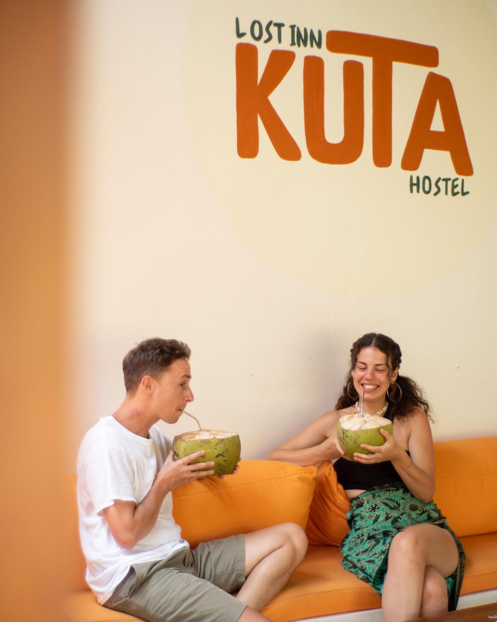 Lost Inn Kuta Capsule Hostel Zewnętrze zdjęcie